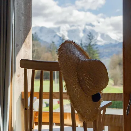 Western Pays Du Mont Blanc Hotel